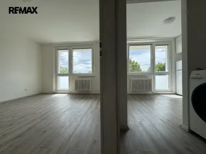 Pronájem bytu 1+1, Olomouc - Neředín, Politických vězňů, 33 m2