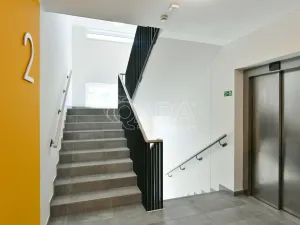 Pronájem bytu 2+kk, Praha - Uhříněves, Oty Bubeníčka, 47 m2