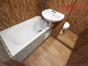 Pronájem bytu 1+1, Klášterec nad Ohří, Královéhradecká, 35 m2