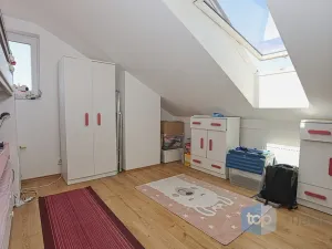 Prodej bytu 4+kk, Praha, Formanská, 115 m2