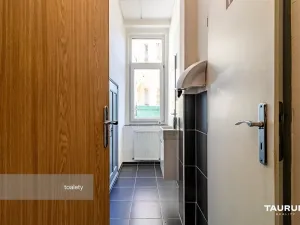 Pronájem kanceláře, Plzeň - Jižní Předměstí, Harantova, 105 m2