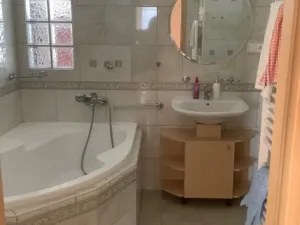 Pronájem bytu 3+1, České Budějovice, Větrná, 84 m2