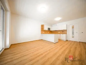 Pronájem bytu 1+kk, Jablonec nad Nisou - Rýnovice, Jezdecká, 35 m2