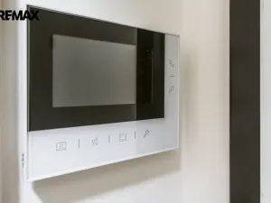 Pronájem bytu 1+kk, Praha - Vršovice, Krymská, 26 m2
