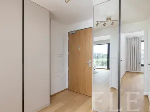 Pronájem bytu 2+kk, Praha - Hrdlořezy, V třešňovce, 53 m2