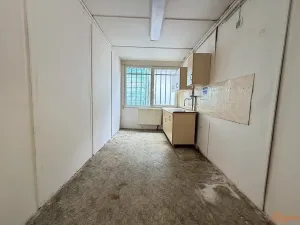 Pronájem skladu, Praha, Roztocká, 70 m2