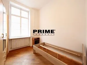 Pronájem bytu 3+1, Praha - Malá Strana, Sněmovní, 85 m2