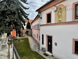 Pronájem kanceláře, Mikulov, Kostelní nám., 28 m2
