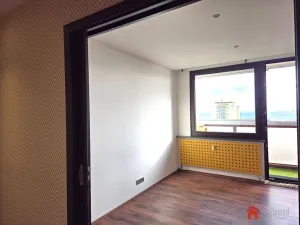 Pronájem bytu 2+kk, Praha - Kobylisy, Třeboradická, 40 m2