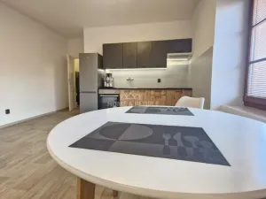 Prodej bytu 2+kk, Náměšť nad Oslavou, Mjr. Šandery, 65 m2