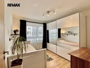 Pronájem bytu 3+kk, Milovice, Spojovací, 56 m2