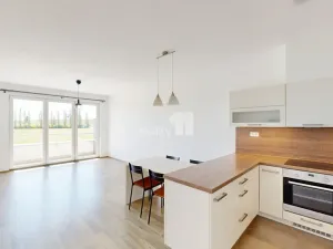 Prodej bytu 3+kk, Praha - Letňany, Kadečkové, 82 m2