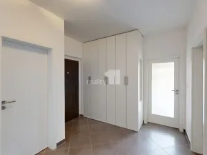 Prodej bytu 3+kk, Praha - Letňany, Kadečkové, 82 m2