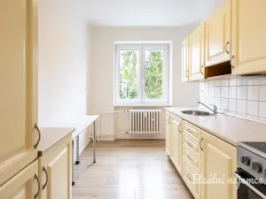 Pronájem bytu 2+1, Praha - Podolí, Dvorecká, 57 m2