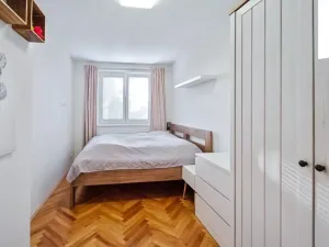 Prodej bytu 3+1, Chrudim, Sladkovského, 66 m2