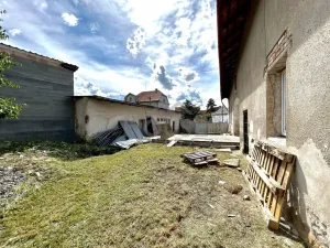 Prodej komerčního pozemku, Hořany, 563 m2