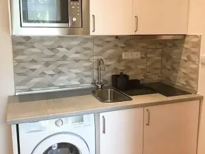 Pronájem bytu 1+kk, Praha - Smíchov, 27 m2