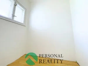 Prodej bytu 2+1, Rakovník, Dukel. hrdinů, 80 m2