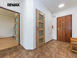 Pronájem bytu 2+kk, Praha - Stodůlky, Klukovická, 42 m2