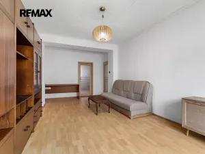 Prodej bytu 3+1, Plzeň, náměstí Generála Píky, 72 m2