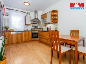 Prodej bytu 2+kk, Nehvizdy, Pražská, 60 m2
