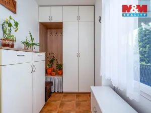 Prodej bytu 2+kk, Nehvizdy, Pražská, 60 m2