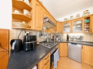 Prodej bytu 4+1, Praha - Modřany, Rakovského, 90 m2