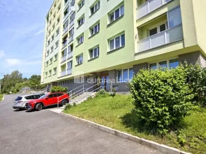 Prodej bytu 3+1, Kamenický Šenov, Pískovec I, 78 m2