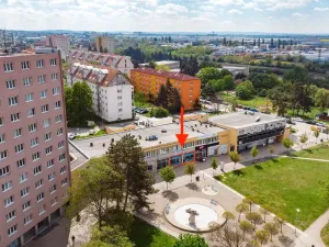 Pronájem kanceláře, Brno, Juliánovské náměstí, 60 m2