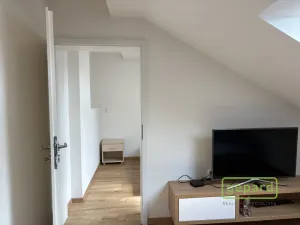 Pronájem bytu 2+1, Olomouc, Matěje z Janova, 45 m2