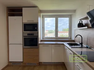 Pronájem bytu 2+1, Olomouc, Matěje z Janova, 40 m2