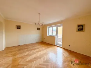 Prodej bytu 2+1, Janovice nad Úhlavou, Sídliště, 59 m2