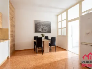 Prodej komerční nemovitosti, Moravská Třebová - Město, nám. T. G. Masaryka, 422 m2