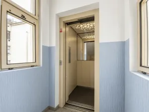 Pronájem bytu 3+kk, Praha - Nové Město, Wenzigova, 85 m2