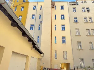 Pronájem bytu 3+kk, Praha - Nové Město, Wenzigova, 85 m2