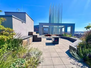 Pronájem bytu 1+kk, Praha - Smíchov, Plzeňská, 25 m2