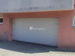 Pronájem bytu 2+kk, Praha - Dolní Chabry, Spořická, 56 m2