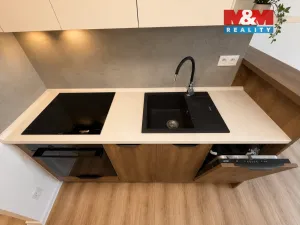 Prodej bytu 2+kk, Ostrava - Poruba, U Oblouku, 42 m2