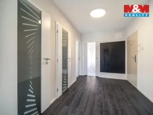 Prodej bytu 3+kk, Praha - Lhotka, Novodvorská, 67 m2