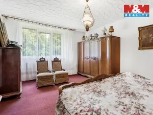 Prodej rodinného domu, Kněžmost - Koprník, 250 m2