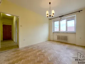 Prodej bytu 3+1, Ořechov, Zahradní, 66 m2