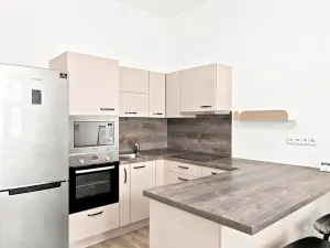 Pronájem bytu 2+kk, Praha - Košíře, Pod Kavalírkou, 44 m2