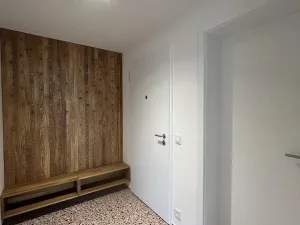 Pronájem bytu 2+kk, Praha - Radlice, U Komína, 49 m2