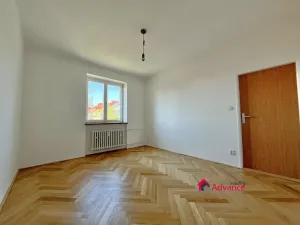Prodej bytu 2+1, Ostrava, Porubská, 60 m2