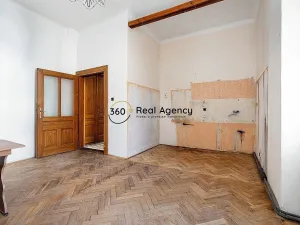 Prodej bytu 2+1, Praha - Smíchov, Štefánikova, 93 m2