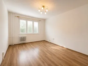 Pronájem bytu 2+1, Kralupy nad Vltavou - Lobeček, Štefánikova, 56 m2