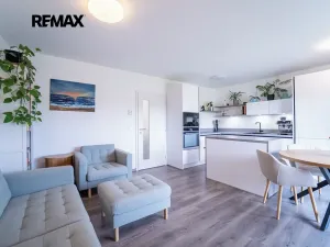 Prodej bytu 3+kk, Poděbrady, Slunečná, 78 m2