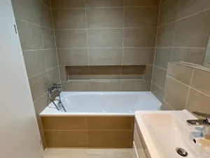 Pronájem bytu 4+kk, Praha, Akáciová, 118 m2