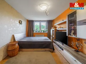 Prodej bytu 3+1, Měděnec, Náměstí, 70 m2