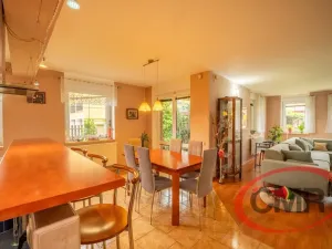 Prodej rodinného domu, Jesenice, Za Rybníkem, 350 m2